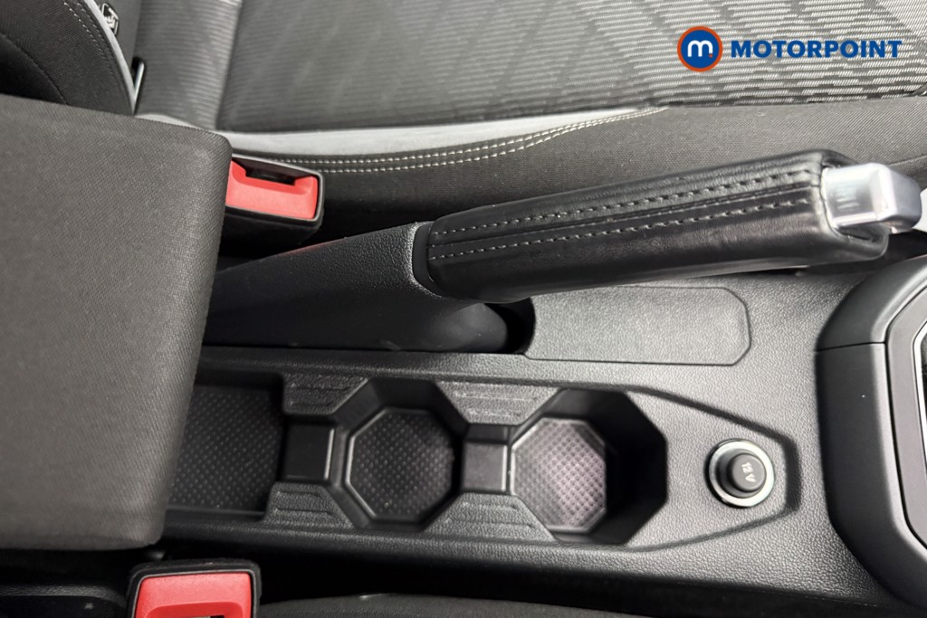 Volkswagen Taigo R-Line Manual Petrol SUV - Stock Number (1691000) - 35th supplementary image