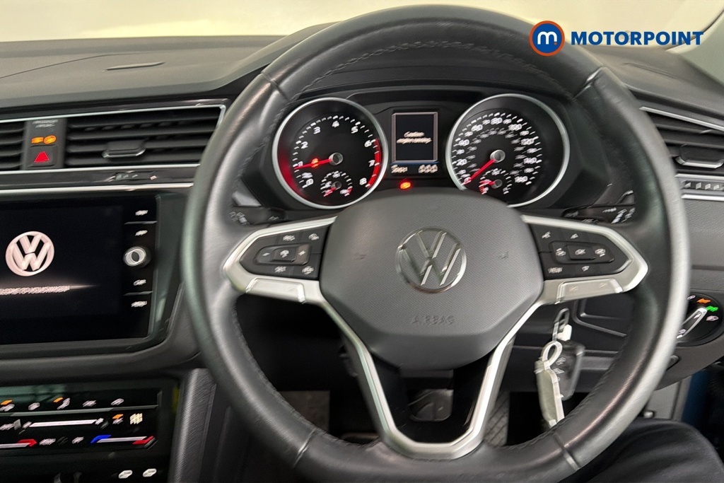 Volkswagen Tiguan Life Automatic Petrol SUV - Stock Number (1691004) - 2nd supplementary image