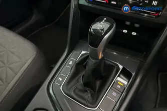 Volkswagen Tiguan Life Automatic Petrol SUV - Stock Number (1691004) - 15th supplementary image