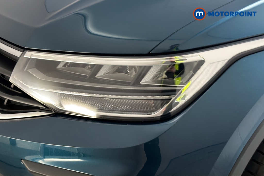 Volkswagen Tiguan Life Automatic Petrol SUV - Stock Number (1691004) - 42nd supplementary image