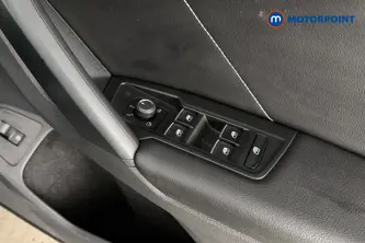 Volkswagen Tiguan R-Line Automatic Petrol Plug-In Hybrid SUV - Stock Number (1691207) - 19th supplementary image