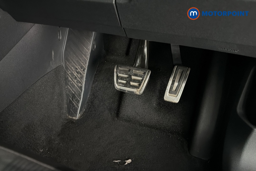 Volkswagen Tiguan R-Line Automatic Petrol Plug-In Hybrid SUV - Stock Number (1691207) - 24th supplementary image