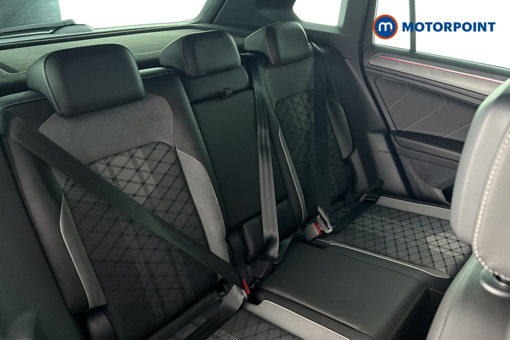 Volkswagen Tiguan R-Line Automatic Petrol Plug-In Hybrid SUV - Stock Number (1691207) - 25th supplementary image