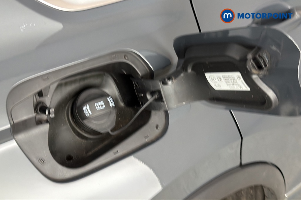 Volkswagen Tiguan R-Line Automatic Petrol Plug-In Hybrid SUV - Stock Number (1691207) - 41st supplementary image