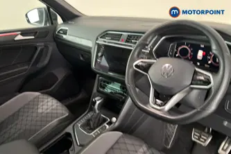 Volkswagen Tiguan R-Line Automatic Petrol Plug-In Hybrid SUV - Stock Number (1691207) - 1st supplementary image