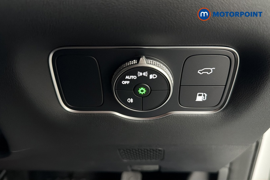 Chery Tiggo 8 Summit Automatic Petrol Plug-In Hybrid SUV - Stock Number (1691753) - 11th supplementary image