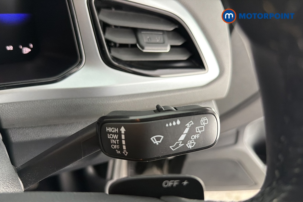 Volkswagen T-Roc Match Automatic Petrol SUV - Stock Number (1691869) - 6th supplementary image