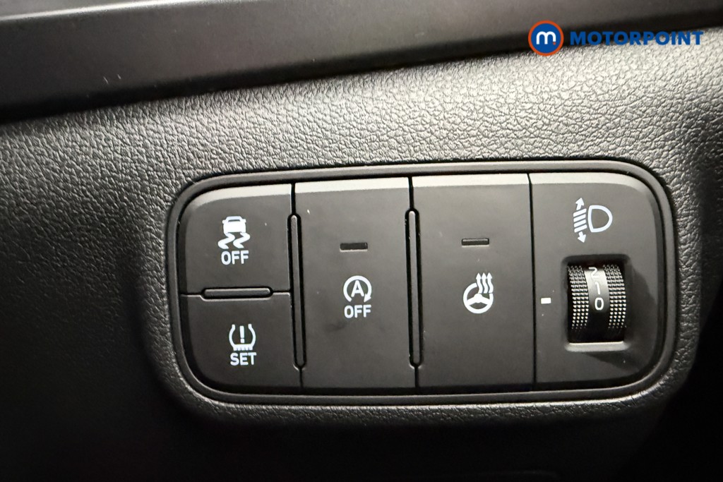 Hyundai I20 Premium Manual Petrol Hatchback - Stock Number (1691891) - 17th supplementary image