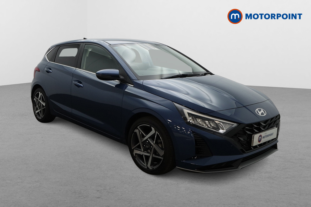 Hyundai I20 Premium Manual Petrol Hatchback - Stock Number (1691891) - Drivers side front corner