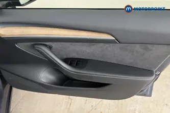 Tesla Model 3 Long Range Automatic Electric Saloon - Stock Number (1692091) - 18th supplementary image