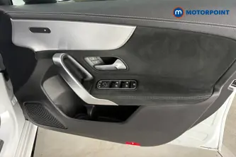 Mercedes-Benz A Class Amg Line Executive Edition Automatic Diesel Hatchback - Stock Number (1692183) - 18th supplementary image