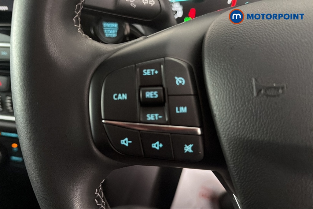 Ford Fiesta Titanium Manual Petrol Hatchback - Stock Number (1692649) - 4th supplementary image