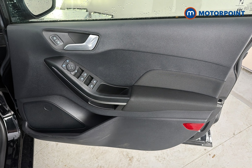 Ford Fiesta Titanium Manual Petrol Hatchback - Stock Number (1692649) - 18th supplementary image