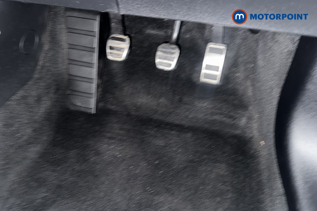 Ford Focus St-Line Vignale Manual Petrol Hatchback - Stock Number (1692657) - 24th supplementary image