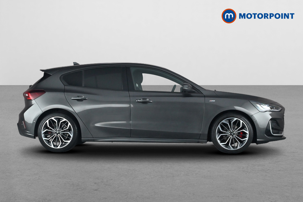 Ford Focus St-Line Vignale Manual Petrol Hatchback - Stock Number (1692657) - Passenger side