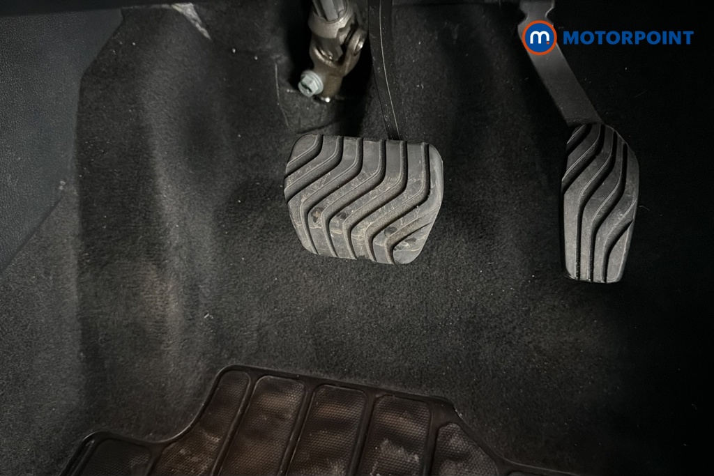 Nissan Juke Acenta Premium Automatic Petrol SUV - Stock Number (1692894) - 24th supplementary image