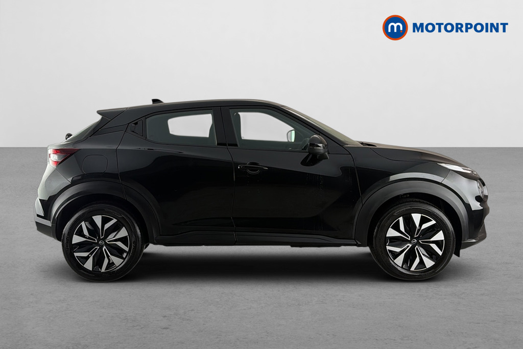 Nissan Juke Acenta Premium Automatic Petrol SUV - Stock Number (1692894) - Passenger side