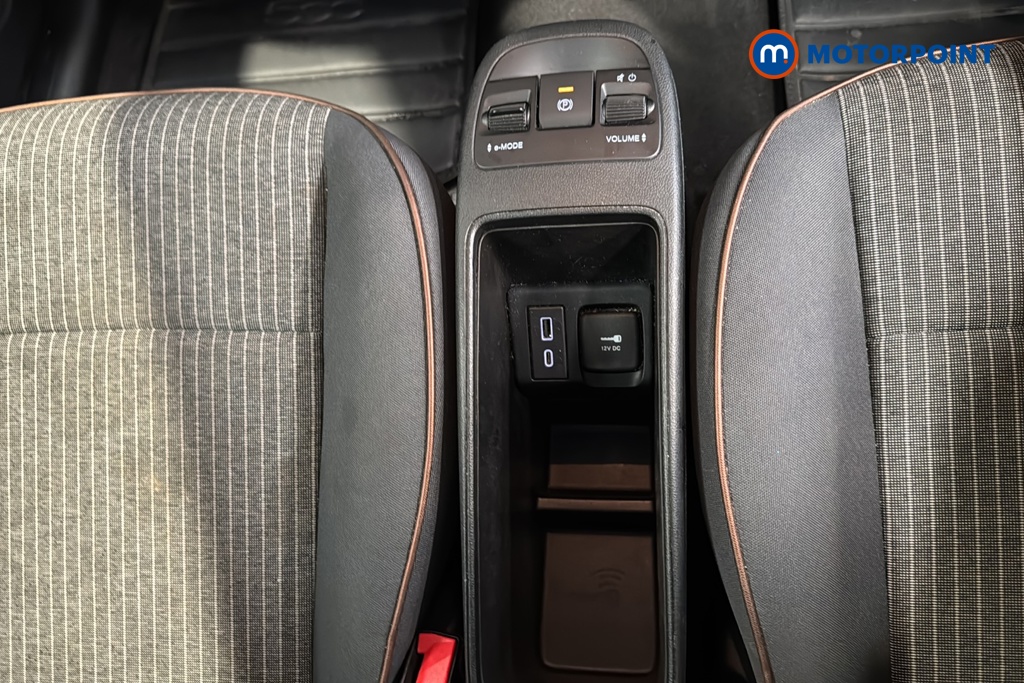 Fiat 500 Icon Automatic Electric Hatchback - Stock Number (1679630) - 16th supplementary image