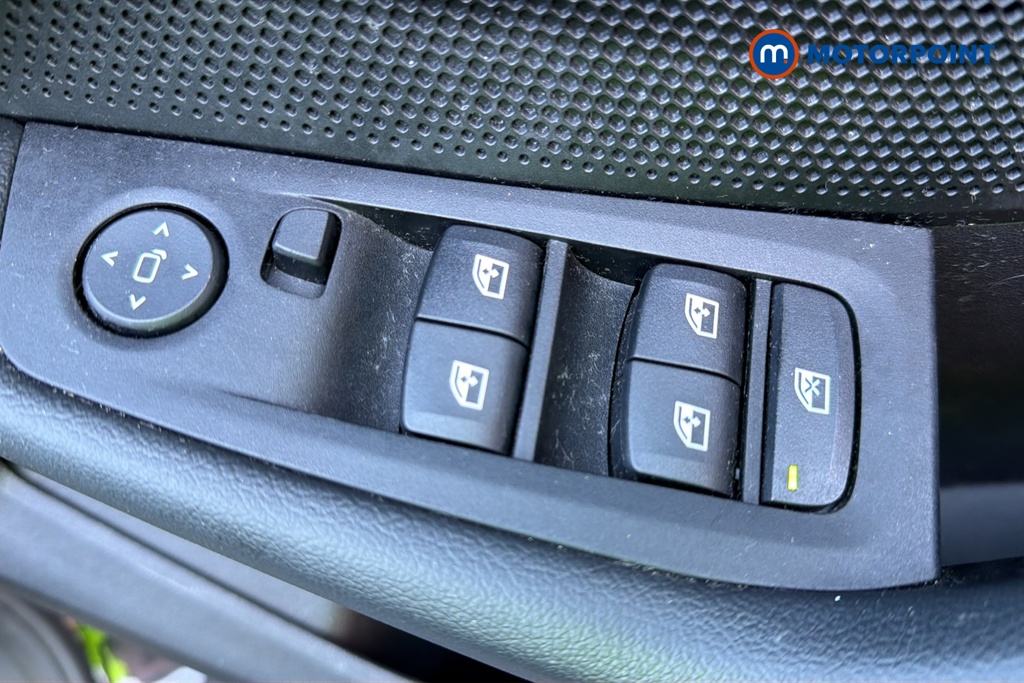 BMW 1 Series SE Manual Diesel Hatchback - Stock Number (1682881) - 19th supplementary image