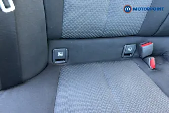 BMW 1 Series SE Manual Diesel Hatchback - Stock Number (1682881) - 27th supplementary image
