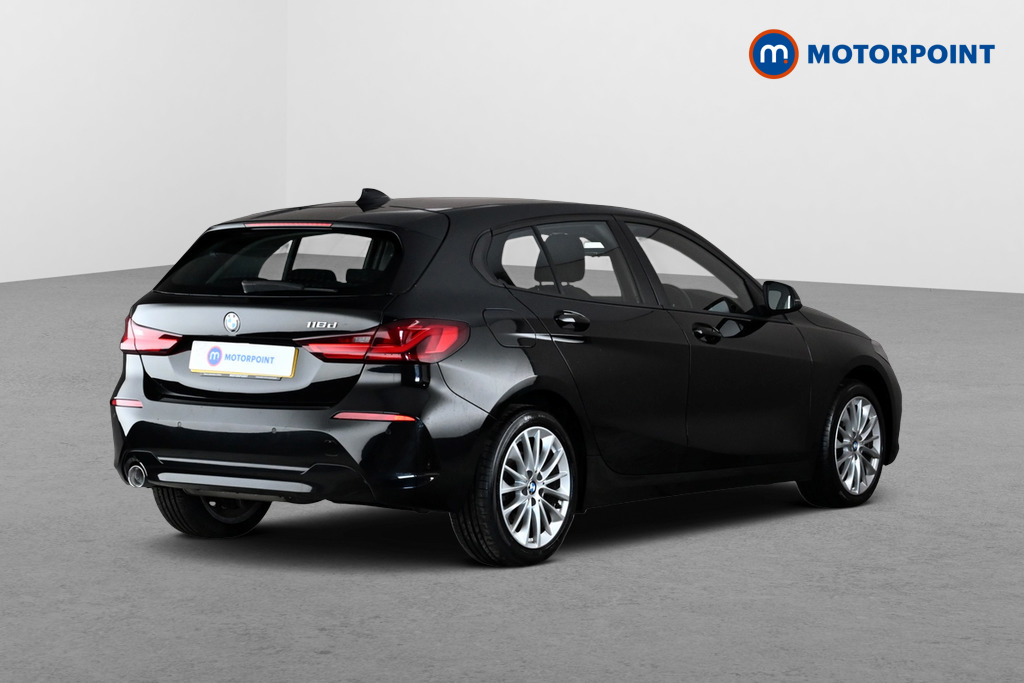 BMW 1 Series SE Manual Diesel Hatchback - Stock Number (1682881) - Passenger side rear corner