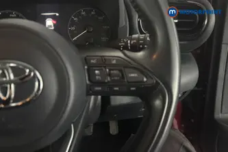 Toyota Yaris Icon Automatic Petrol-Electric Hybrid Hatchback - Stock Number (1684578) - 3rd supplementary image