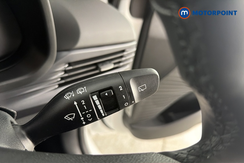 Hyundai I20 Black Line Manual Petrol Hatchback - Stock Number (1686539) - 6th supplementary image