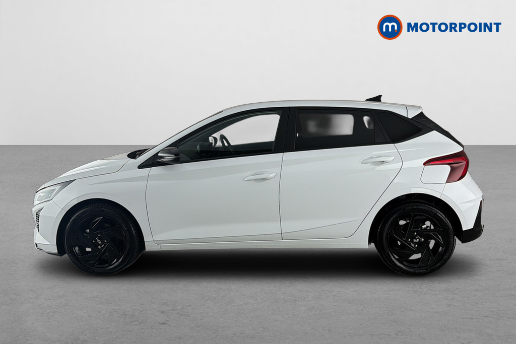 Hyundai I20 Black Line Manual Petrol Hatchback - Stock Number (1686539) - Drivers side