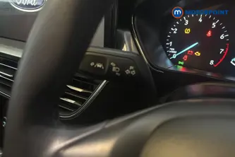 Ford Focus Titanium Automatic Petrol Hatchback - Stock Number (1686633) - 5th supplementary image