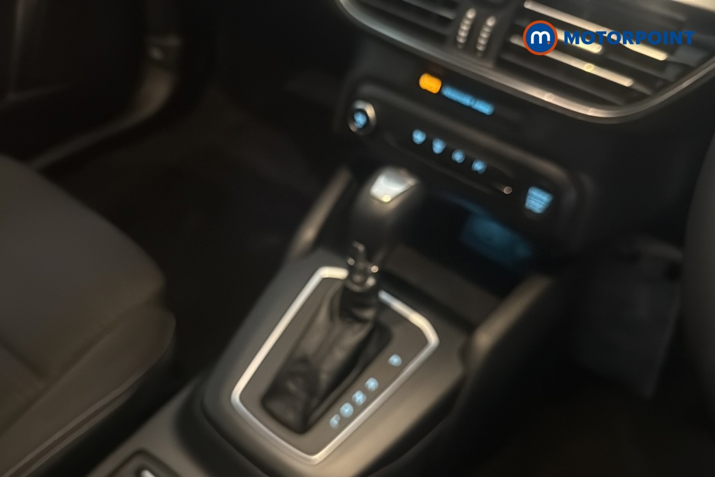 Ford Focus Titanium Automatic Petrol Hatchback - Stock Number (1686633) - 15th supplementary image