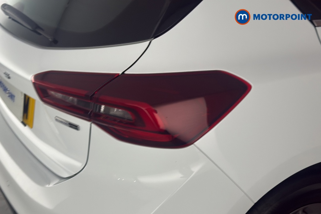 Ford Focus Titanium Automatic Petrol Hatchback - Stock Number (1686633) - 36th supplementary image