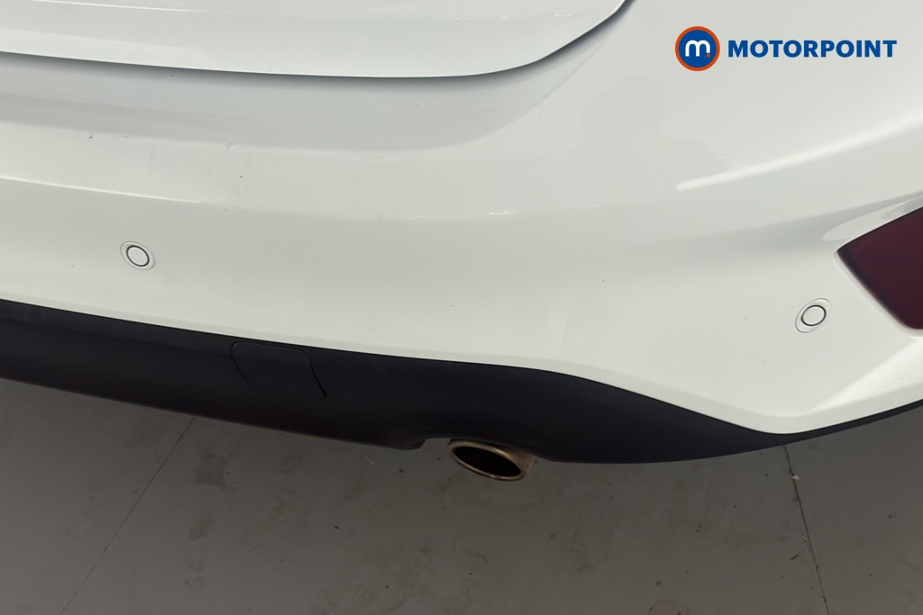 Ford Focus Titanium Automatic Petrol Hatchback - Stock Number (1686633) - 39th supplementary image