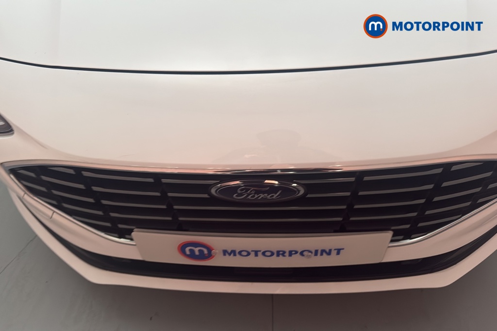 Ford Focus Titanium Automatic Petrol Hatchback - Stock Number (1686633) - 43rd supplementary image