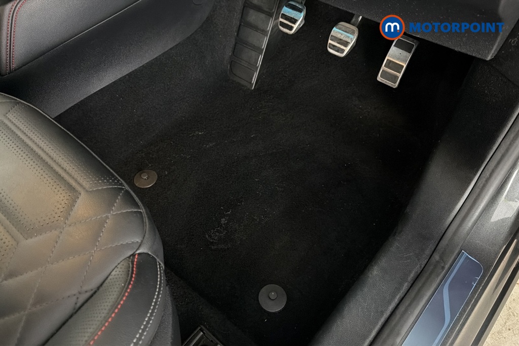 Ford Focus St-Line X Manual Petrol Hatchback - Stock Number (1686638) - 24th supplementary image