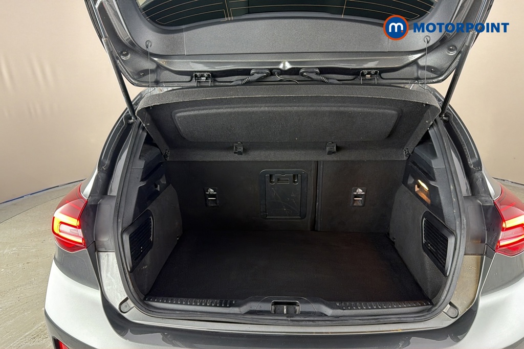 Ford Focus St-Line X Manual Petrol Hatchback - Stock Number (1686638) - 30th supplementary image