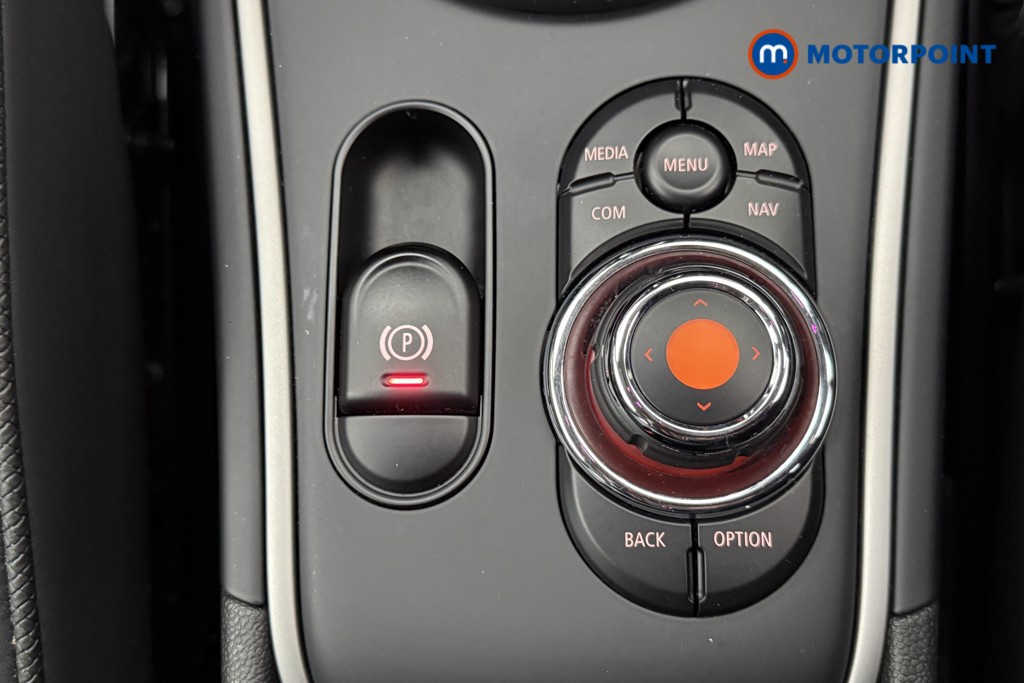 Mini Countryman Cooper S Exclusive Automatic Petrol SUV - Stock Number (1687451) - 17th supplementary image