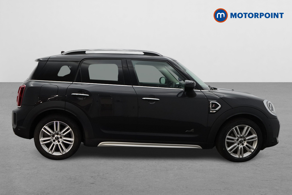 Mini Countryman Cooper S Exclusive Automatic Petrol SUV - Stock Number (1687451) - Drivers side