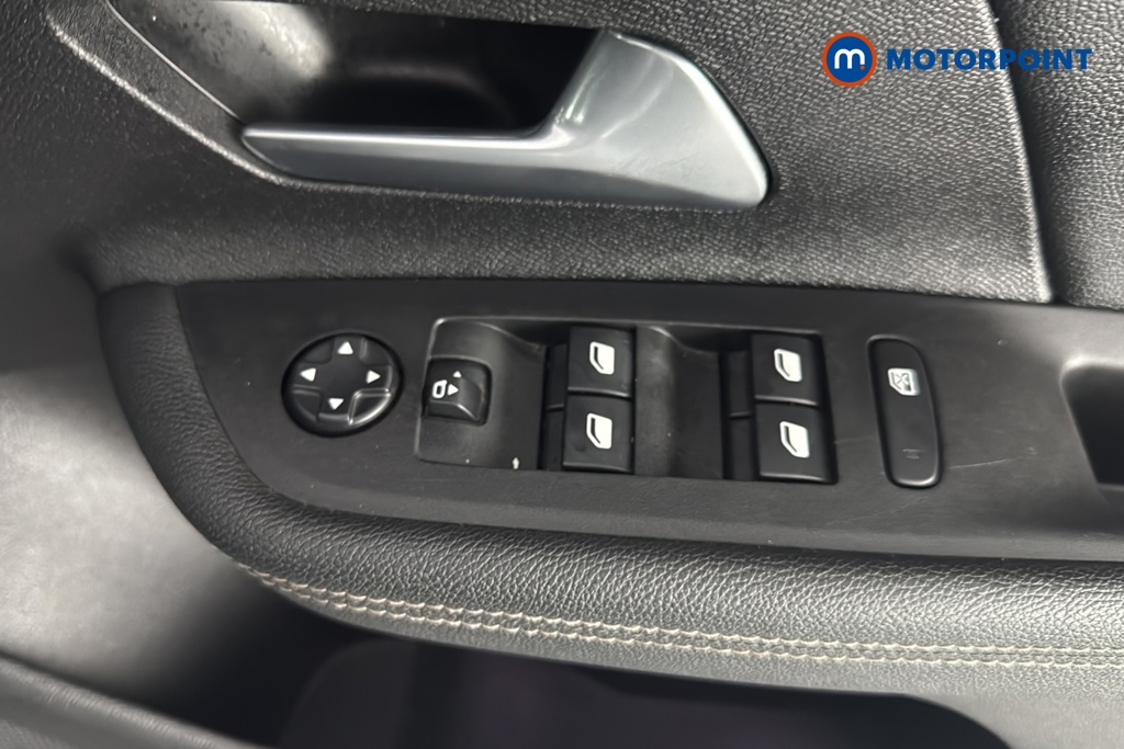 Vauxhall Mokka Ultimate Automatic Electric SUV - Stock Number (1687848) - 19th supplementary image