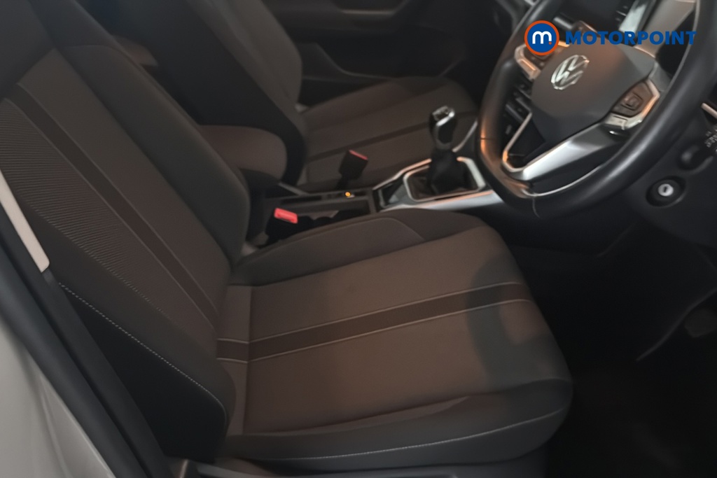 Volkswagen T-Roc Life Manual Petrol SUV - Stock Number (1687967) - 10th supplementary image
