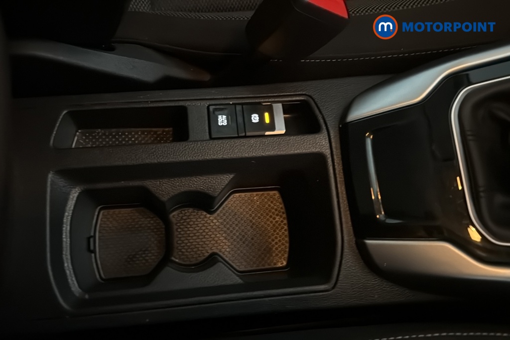 Volkswagen T-Roc Life Manual Petrol SUV - Stock Number (1687967) - 16th supplementary image