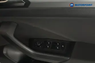 Volkswagen T-Roc Life Manual Petrol SUV - Stock Number (1687967) - 19th supplementary image