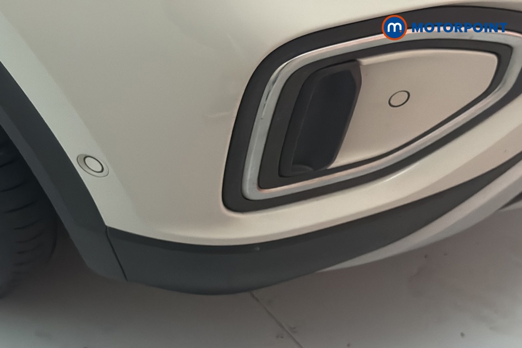 Volkswagen T-Roc Life Manual Petrol SUV - Stock Number (1687967) - 38th supplementary image