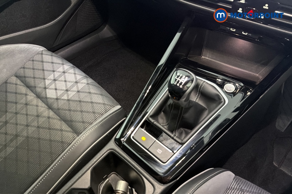 Volkswagen Golf R-Line Manual Petrol Hatchback - Stock Number (1689448) - 15th supplementary image