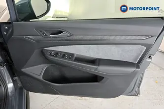 Volkswagen Golf R-Line Manual Petrol Hatchback - Stock Number (1689448) - 18th supplementary image