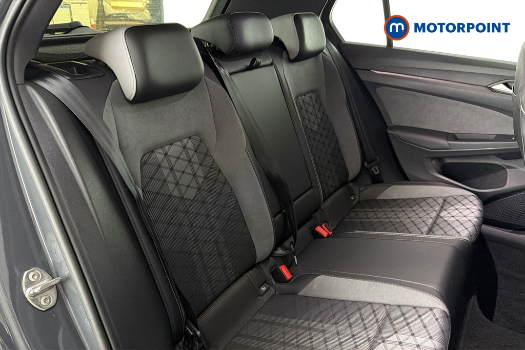Volkswagen Golf R-Line Manual Petrol Hatchback - Stock Number (1689448) - 25th supplementary image