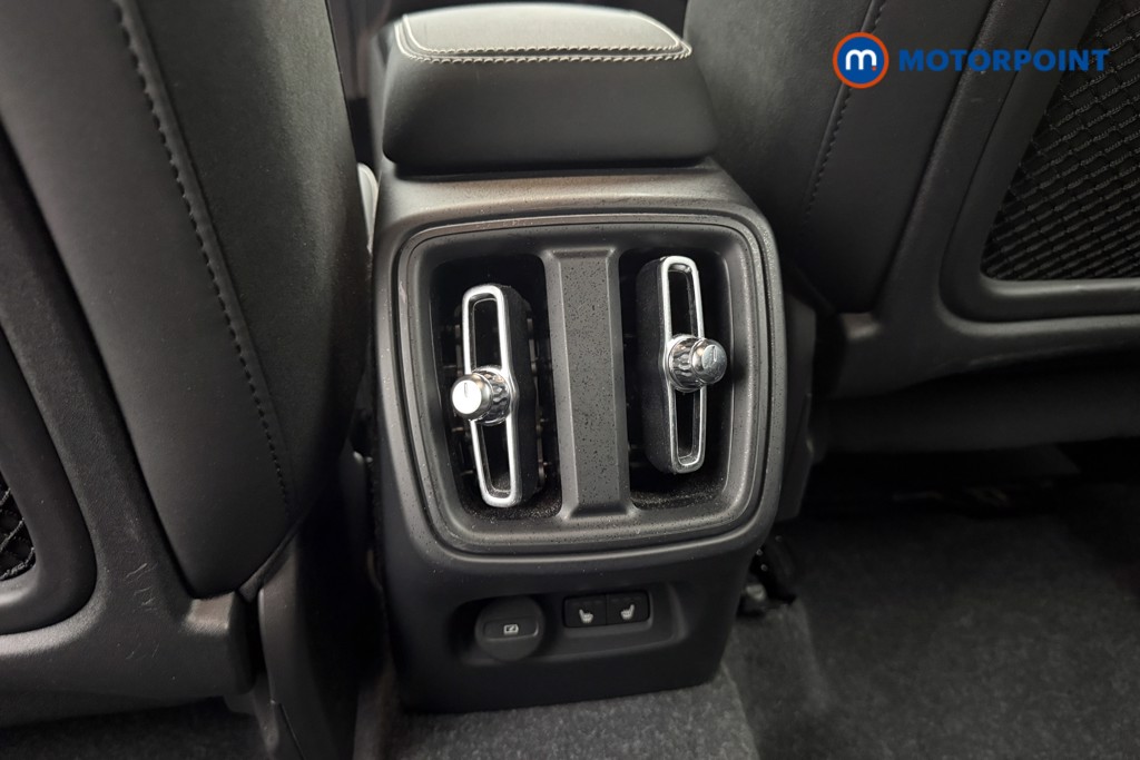 Volvo Xc40 Plus Automatic Petrol SUV - Stock Number (1690195) - 17th supplementary image