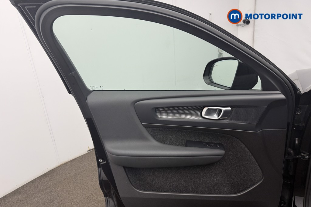 Volvo Xc40 Plus Automatic Petrol SUV - Stock Number (1690195) - 23rd supplementary image