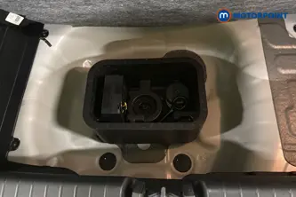 Hyundai I20 Tech Line Automatic Petrol Hatchback - Stock Number (1690244) - 33rd supplementary image
