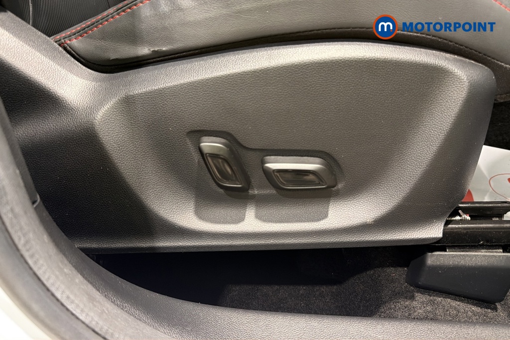 Mg Motor Uk ZS Exclusive Manual Petrol SUV - Stock Number (1690645) - 23rd supplementary image