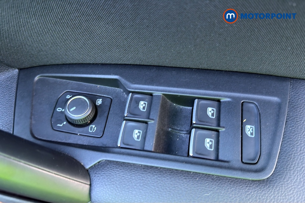 Volkswagen Tiguan Elegance Automatic Petrol Plug-In Hybrid SUV - Stock Number (1691211) - 19th supplementary image